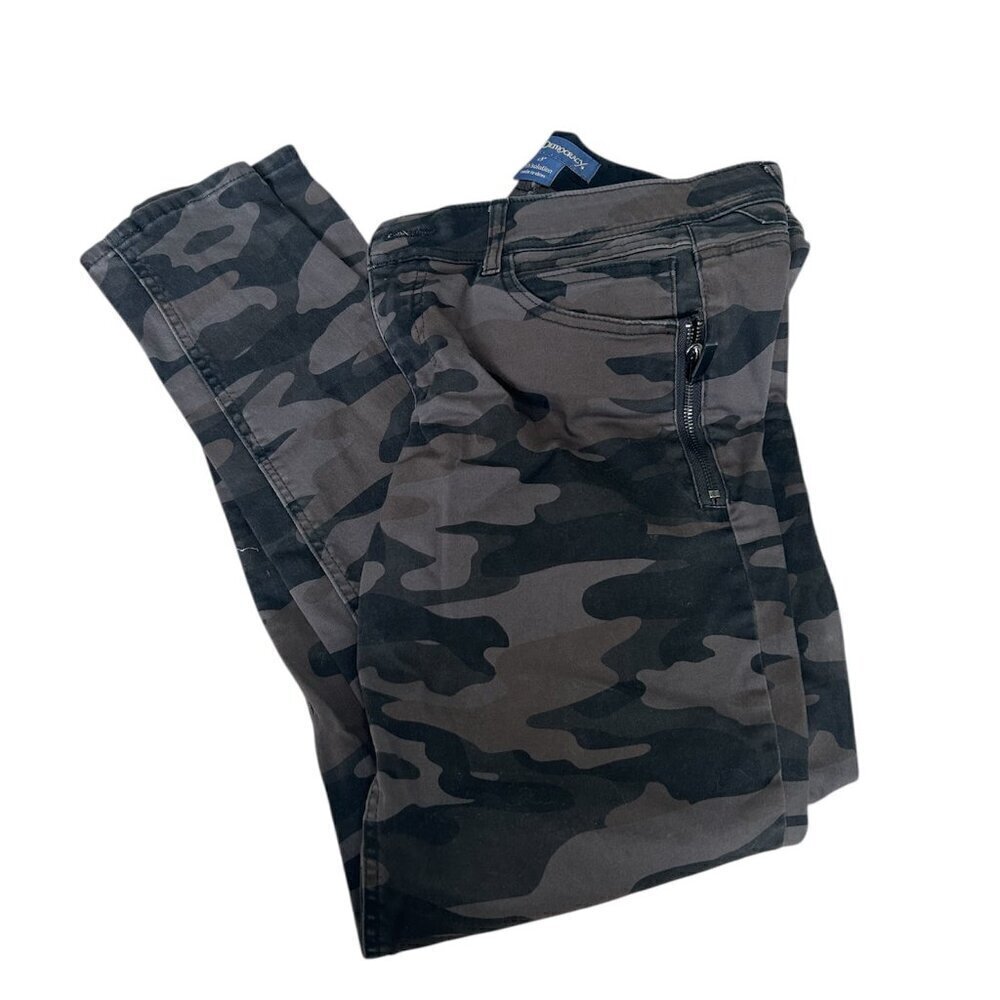 Democracy Martie Ab Solution Camo Side Zip Skinny Pant Size 8 EUC - Picture 2 of 4